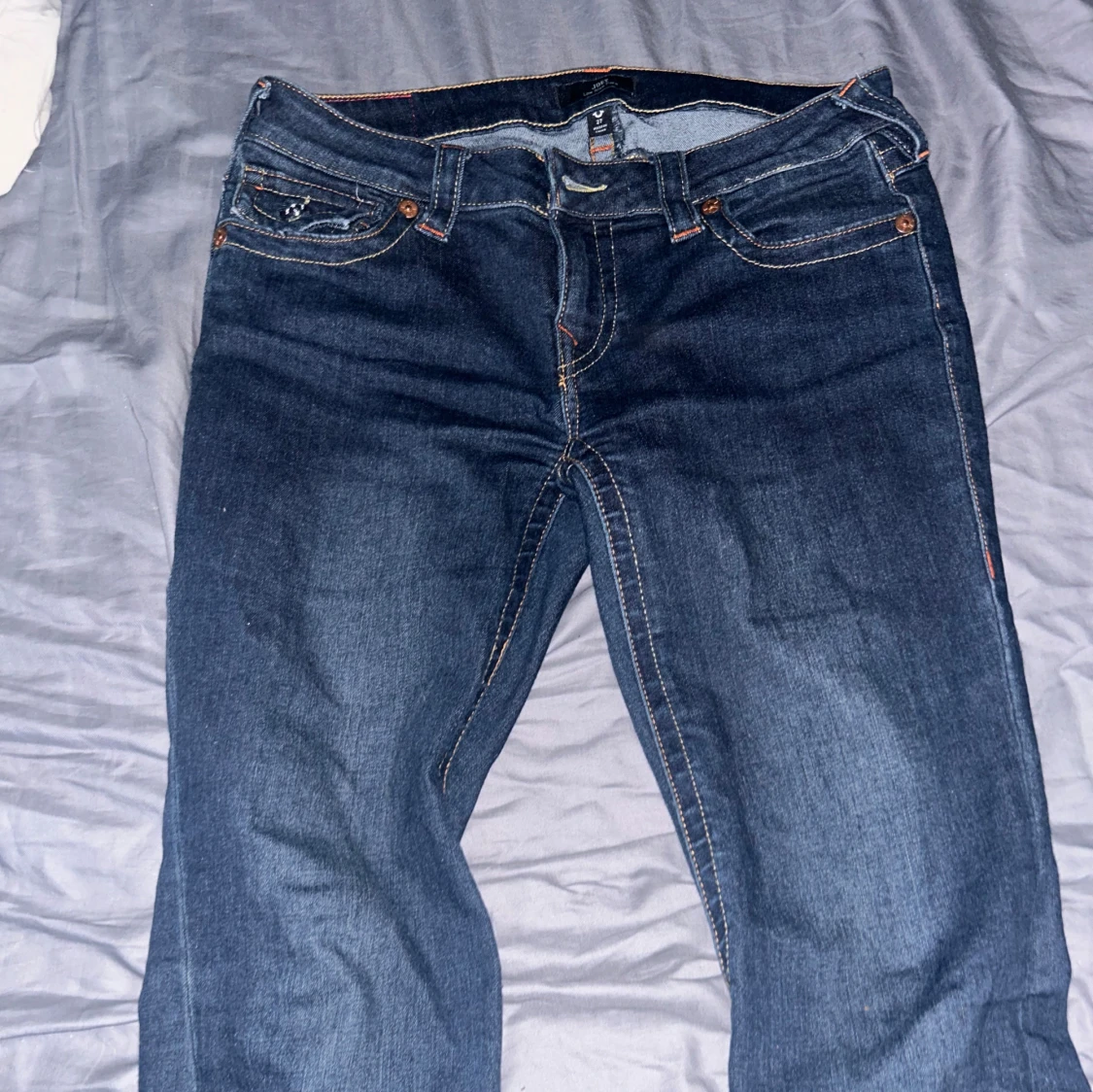 Mörkblå jeans från True Religion - 91