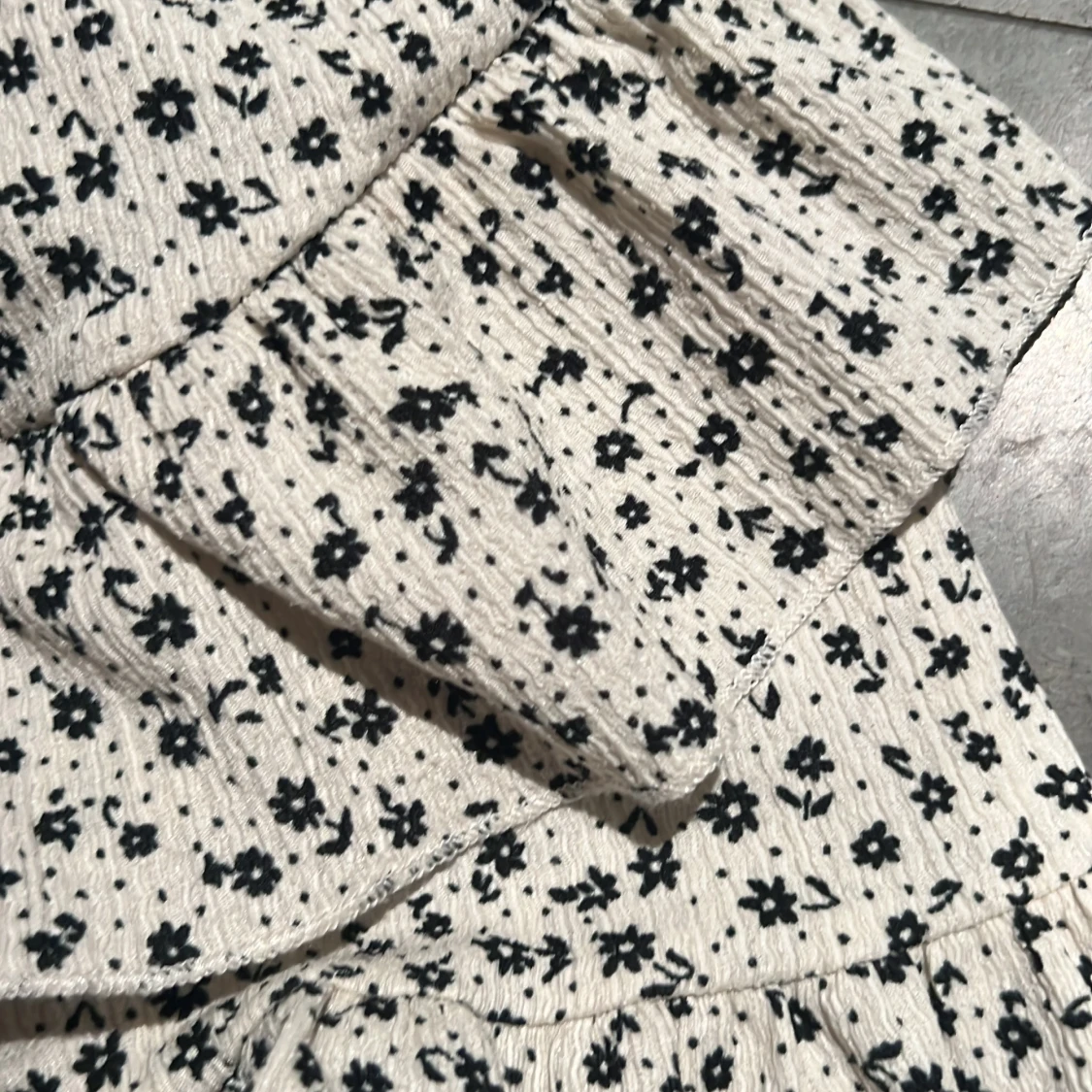 Blommig volangkjol från Zara - 3
