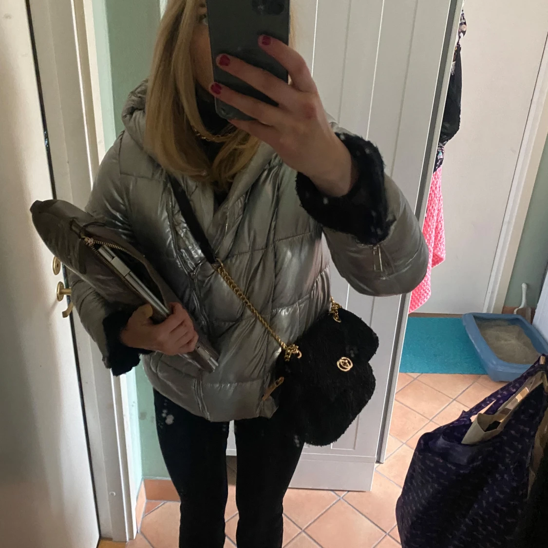 Silverfärgad pufferjacka - 1