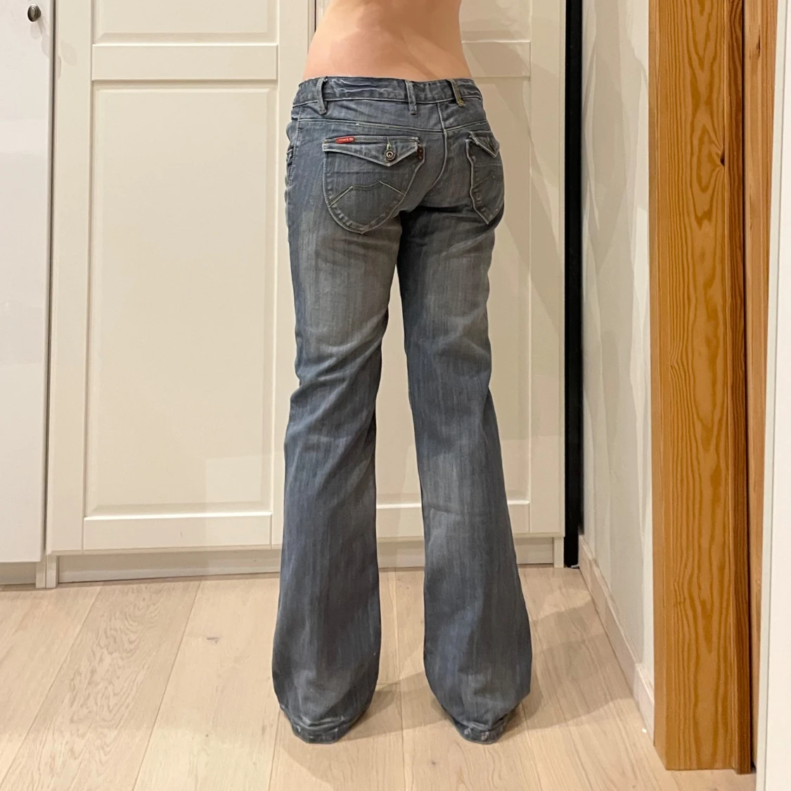 Lågmidjade bootcut/slim jeans🤩