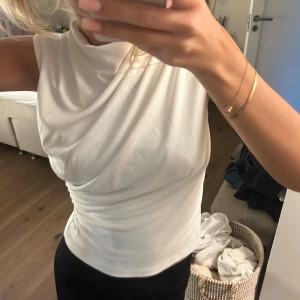 Zara topp  - Fin festlig topp, använd fåtal gånger 
