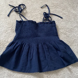 Gullig topp - Kommer inte till användning 