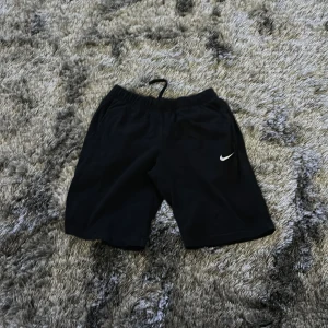 Shorts  - Shorts från Nike , storlek S