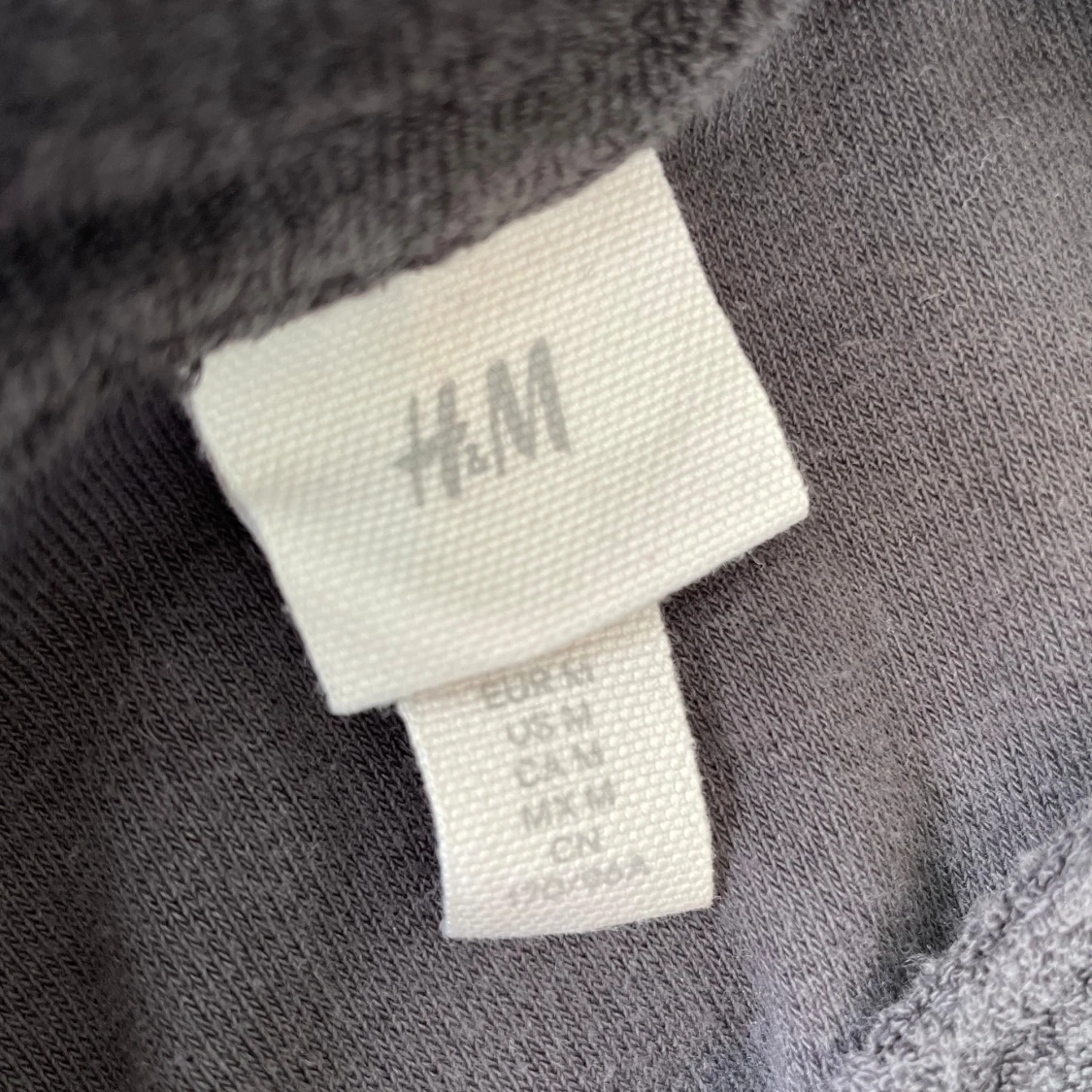 Grå frottéskjorta från H&M - 24
