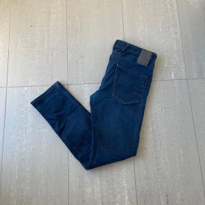 Replay Anbass Jeans  - Säljer nu dessa feta replay anbass i riktigt bra skick, skriv för fler bilder/frågor🙌🏼