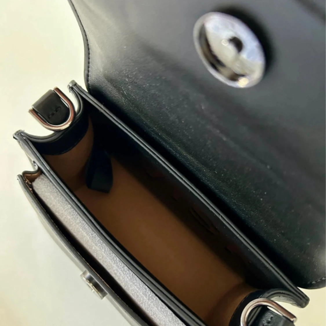 HIVISK renei soft structure - axelremsväska  - 92