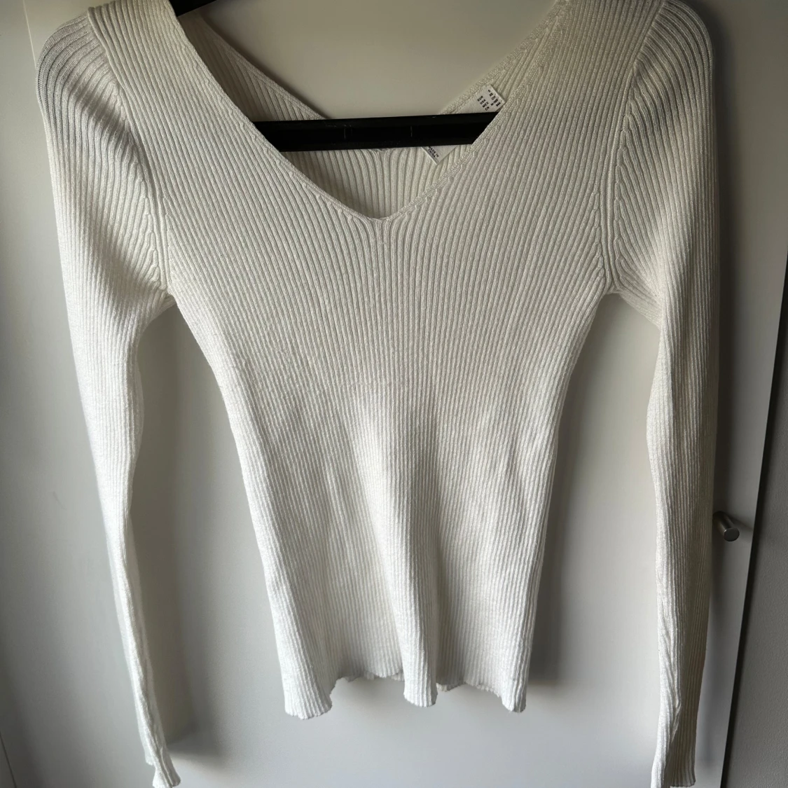 Vit ribbad tröja - 91
