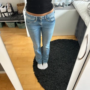 Pepe jeans - Säljer mina pepe jeans eftersom att dem inte kommer till användning😊