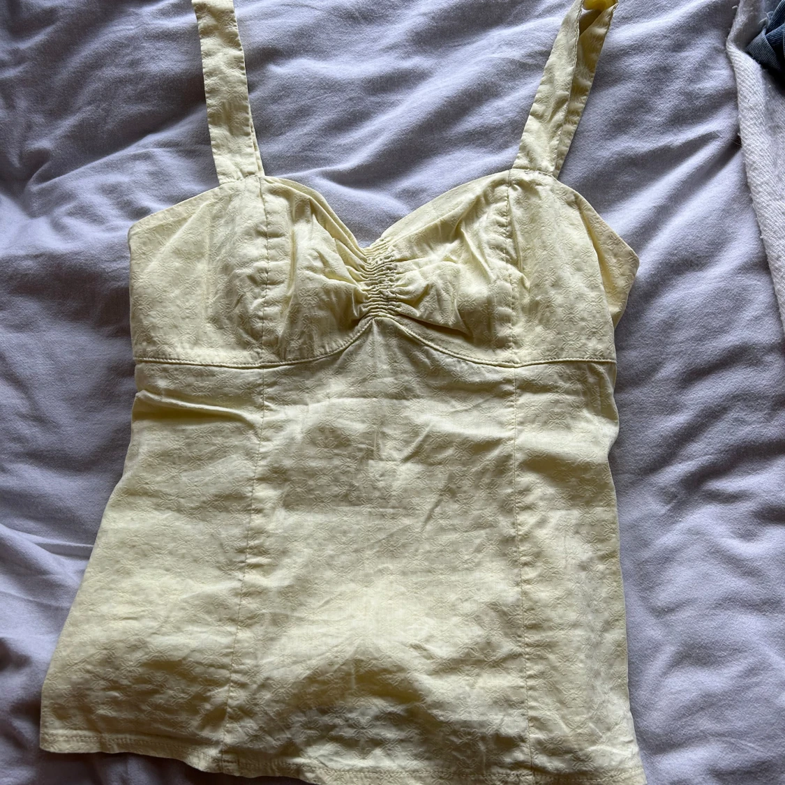 Gul topp från Orsay - 91