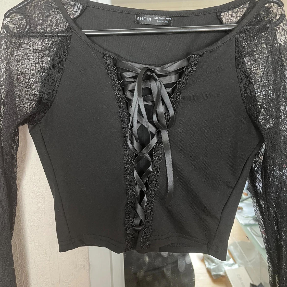Topp med laces 