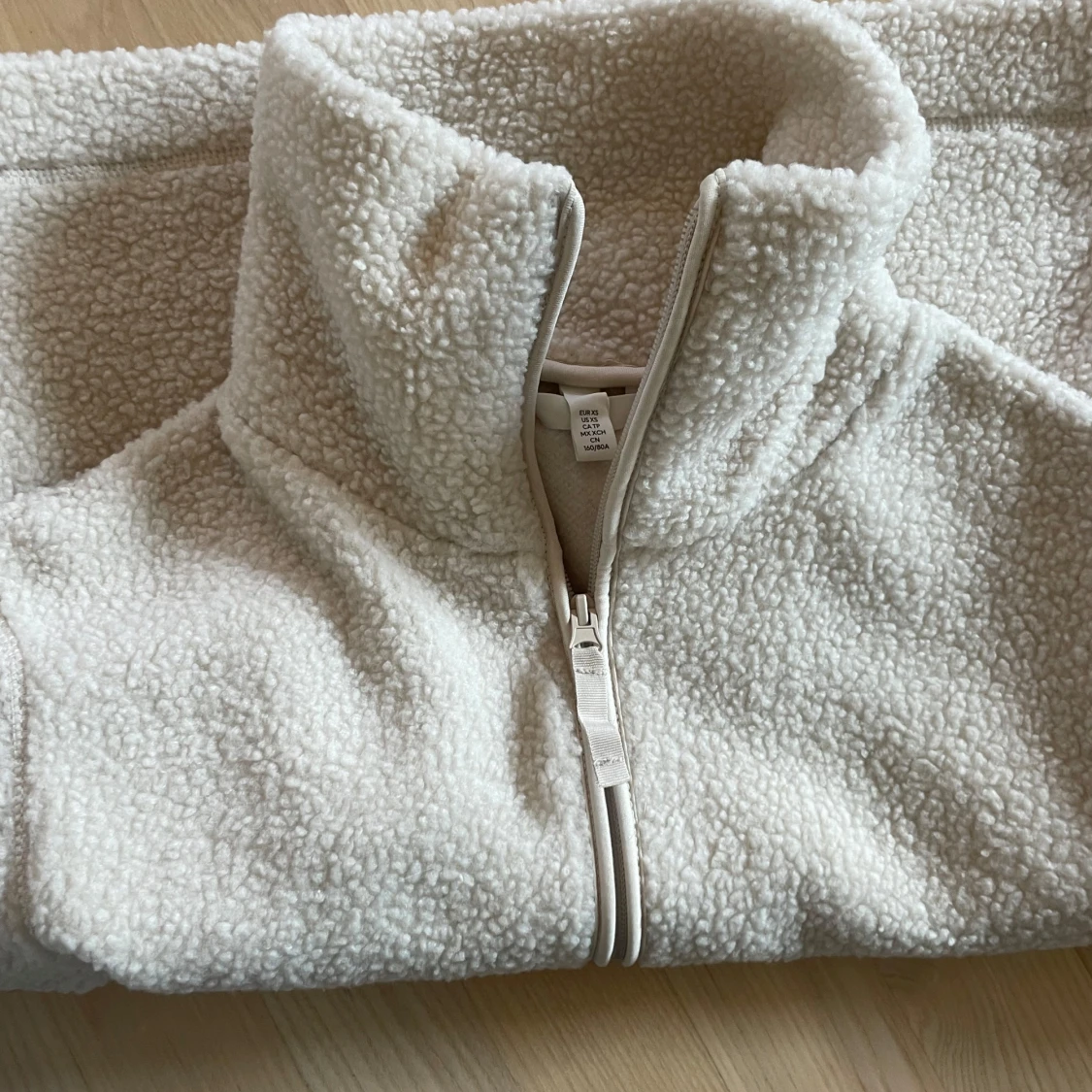 Beige teddyjacka - 93