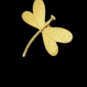 Ring - Fin Trollslända ring Finns i Guld/Silver Justerbar 89kr styck eller 169kr för två! Modell 158