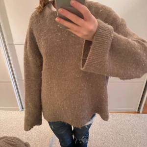 Stickad tröja från Gina  - Stickad tröja från Gina💖Använd Max 3 ggr! Köpa gärna genom köp nu💕