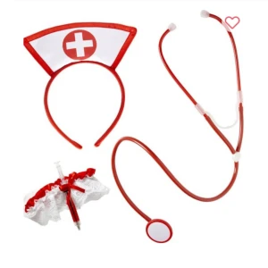 nurse kit - tjena, säljer mitt splitternya ”nurse kit” som jag köpte nu till halloween men vill inte vara det längre! inga defekter och aldrig använd ❤️❤️