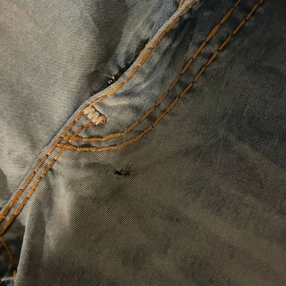 Vintage true religion jeans, mått: Midja 45cm Längd 100cm Bredd 27cm Benöppning 21. Jeans & Byxor.