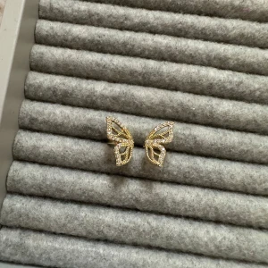 Fjärils ring - Fin ring med en fjäril❤️