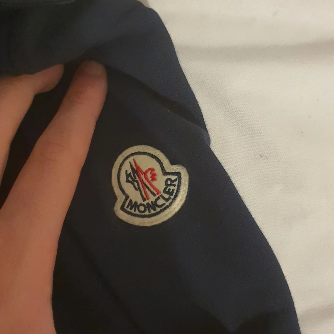 Mörkblå hoodie från Moncler - 91