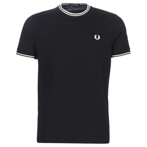 Fred Perry T-Shirt  - Fred Perry T-Shirt köpt på NK Göteborg för 899kr, mitt pris = 249kr 🤝 Storlek S 