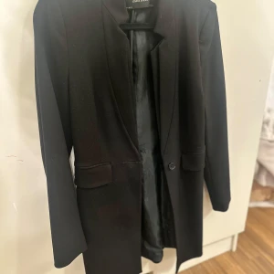 Kappa Zara - S, nästan aldrig använd. 