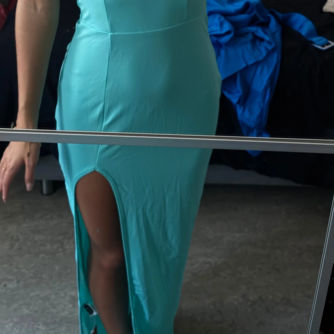 Blå klänning  - 90