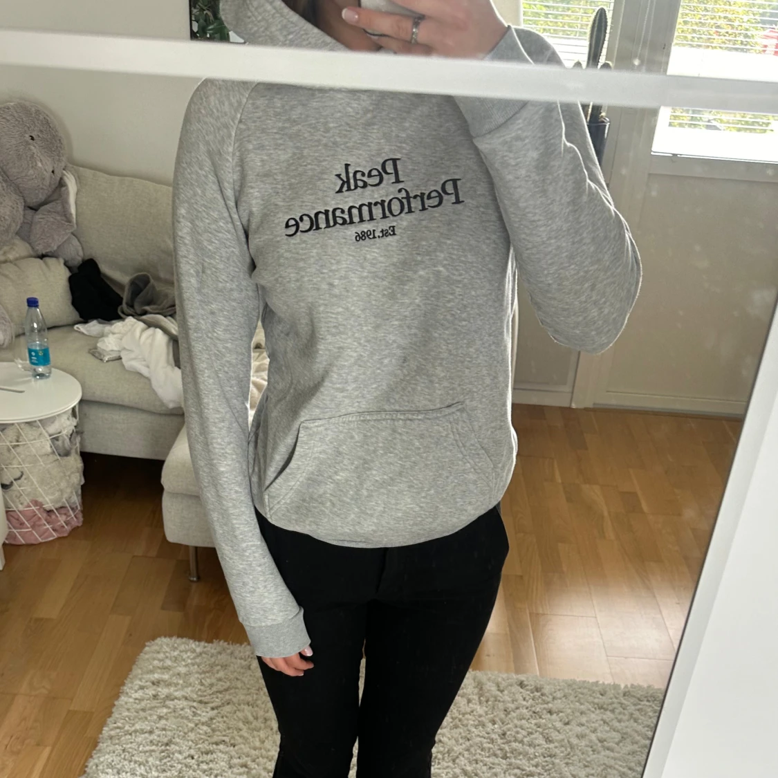 Peak Performance Hoodie - 90