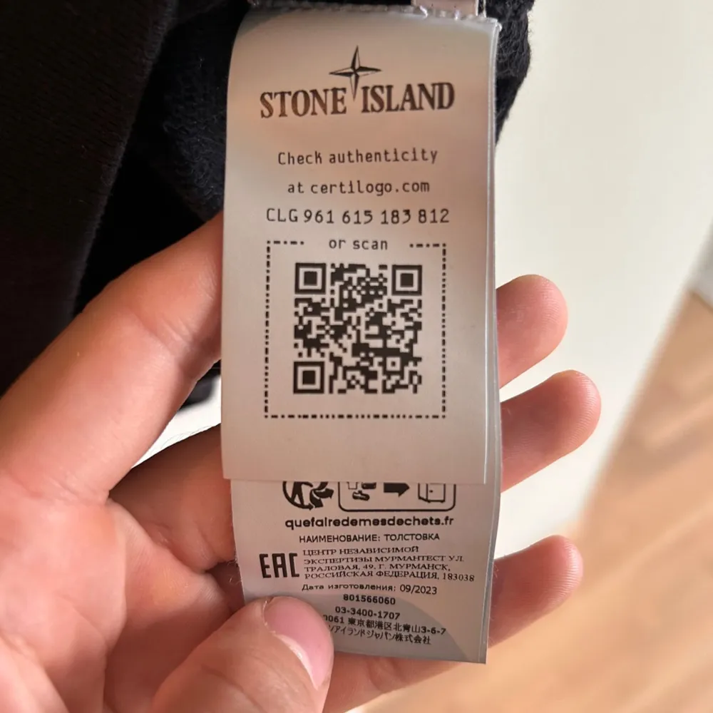 Stone Island Felpa sweatshirt  Strl L  Helt ny med tag  Finns i Sthlm eller fraktas   Mvh Sara . Tröjor & Koftor.