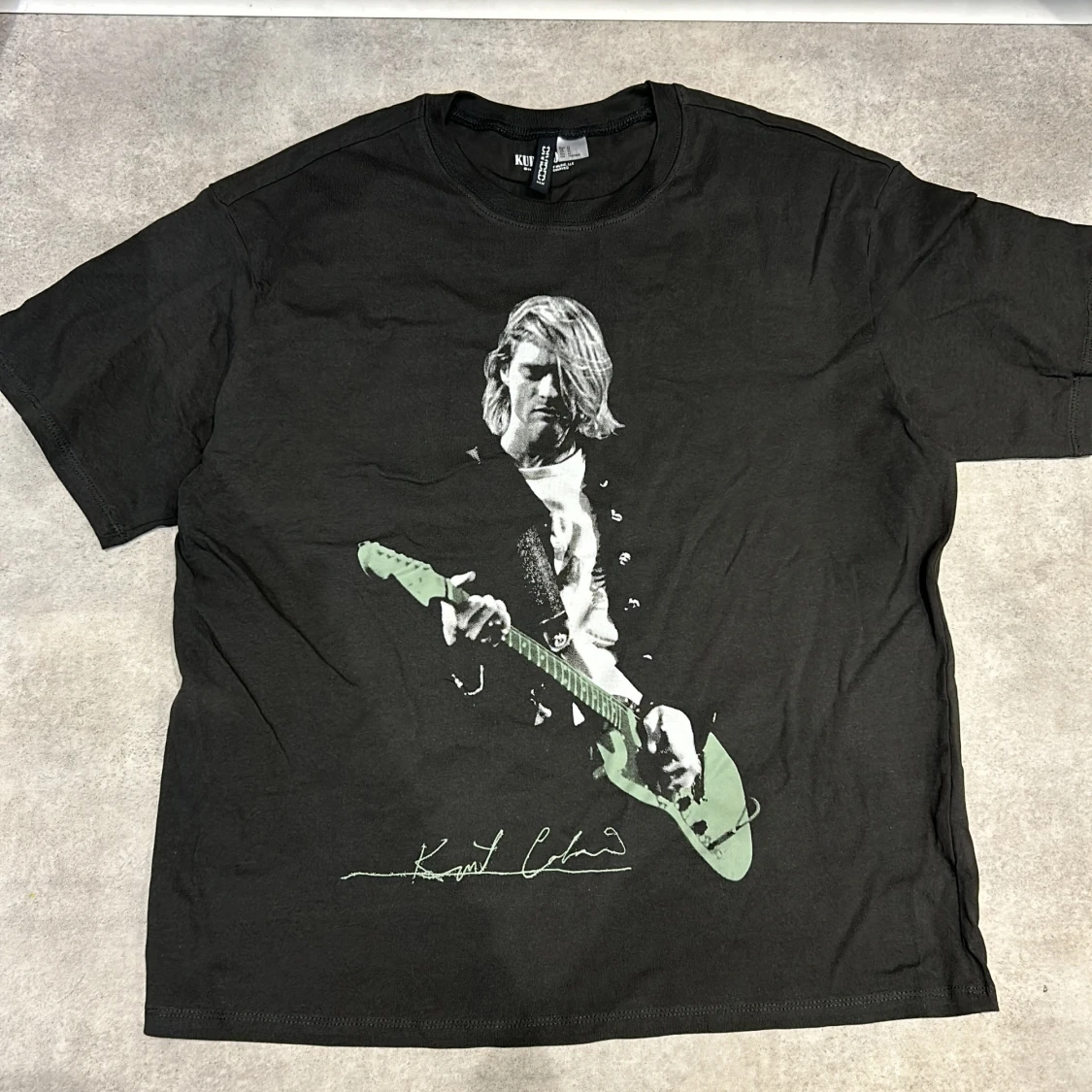 Svart Kurt Cobain tröja 