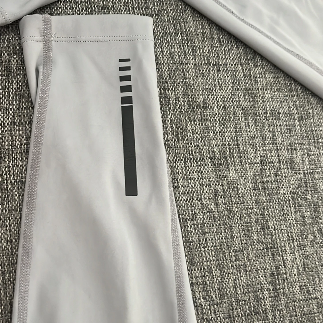 tränings byxor med inbyggd ficka  - 92