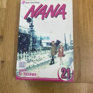 Nana 21, tbhk 7 och Tokyo ghoul 3 Nana för 100kr Alla för 200kr