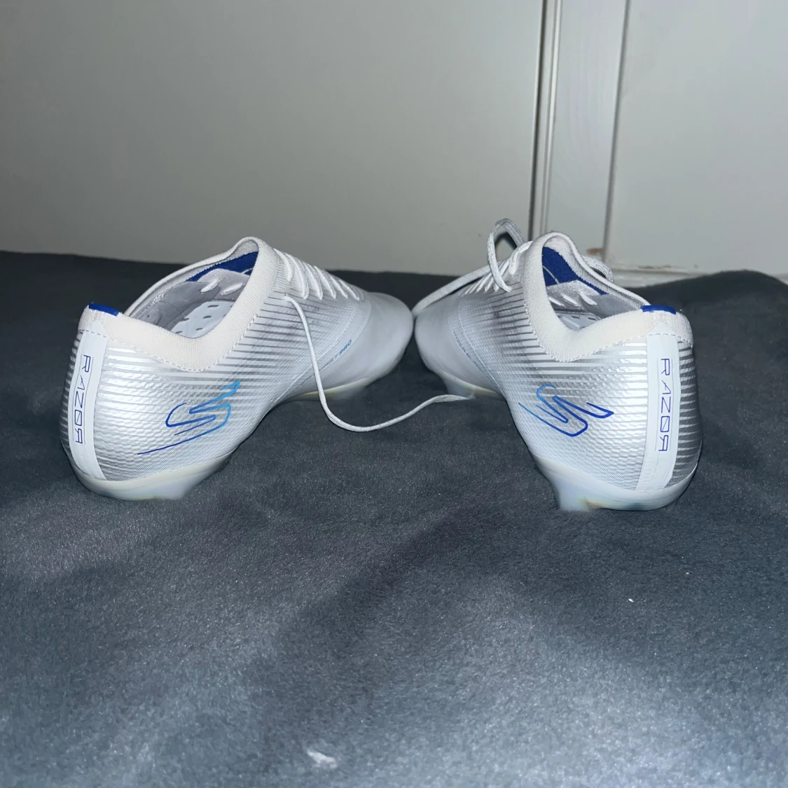 Sketchers fotbollsskor  - 91