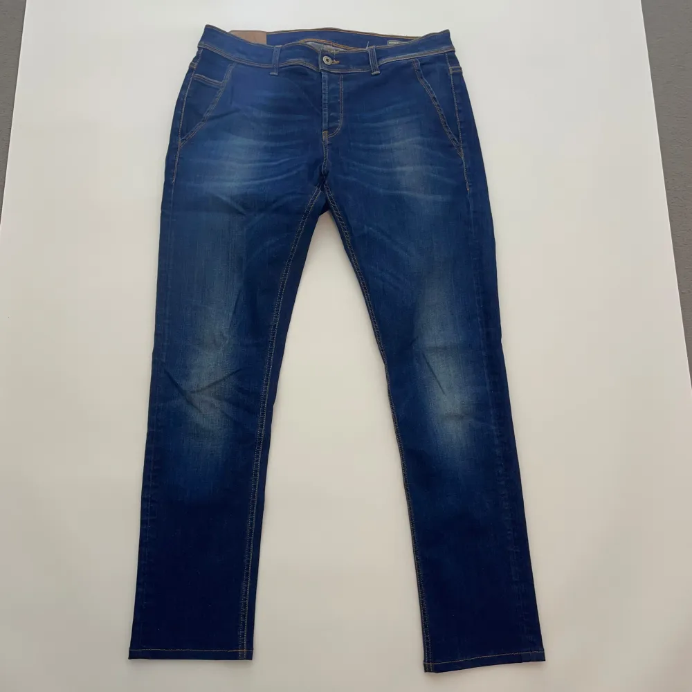 Dondup jeans | Storlek 34 | Modell Konor | Endast testade 10/10 | Hör av dig vid frågor!. Jeans & Byxor.