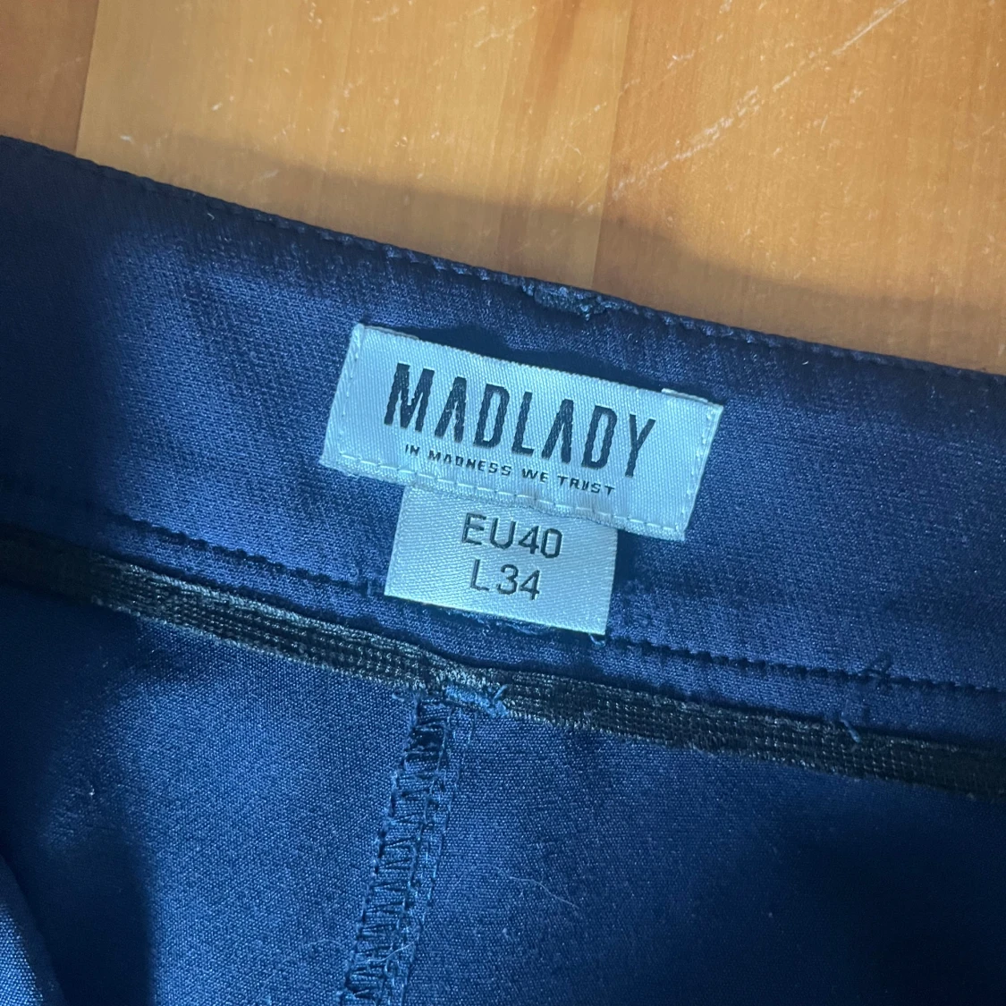 Blå höga kostymbyxor  - 90