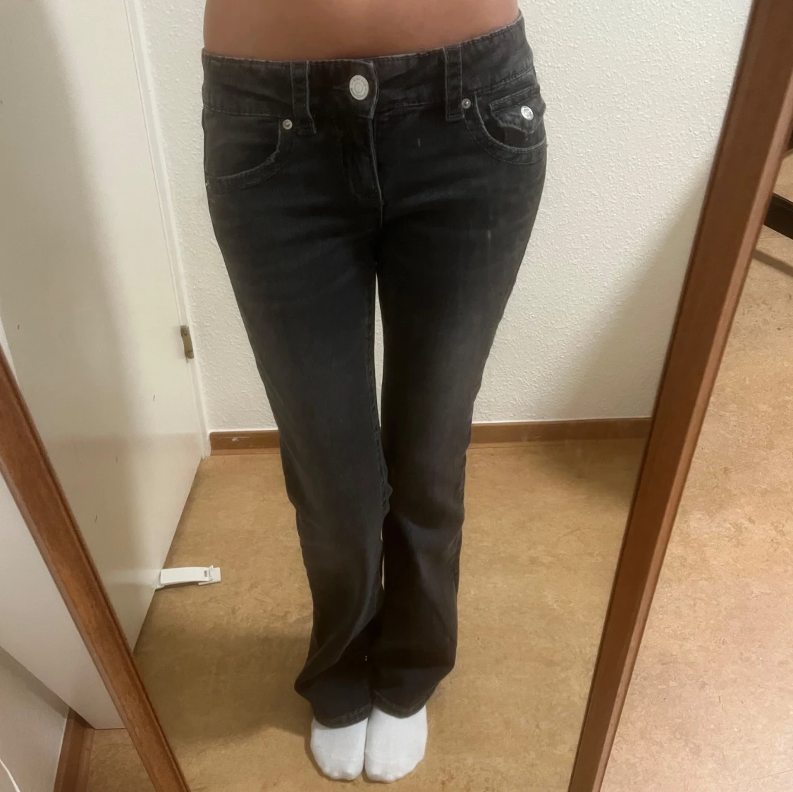  bootcut jeans - 1