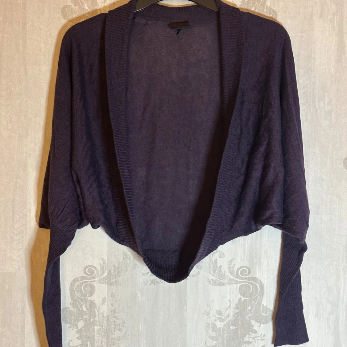 Lila kofta från Cubus