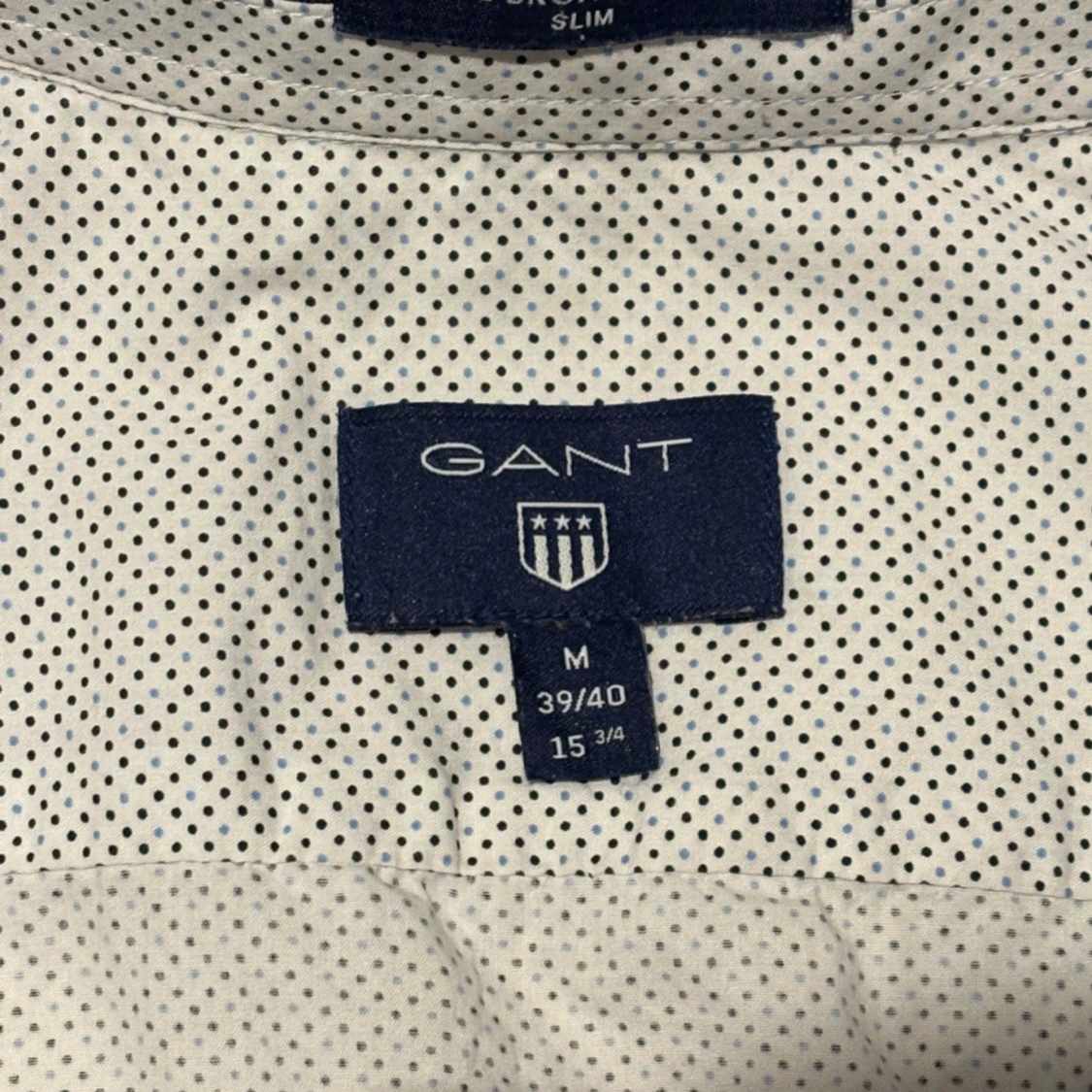 Vit prickig skjorta från GANT - 2