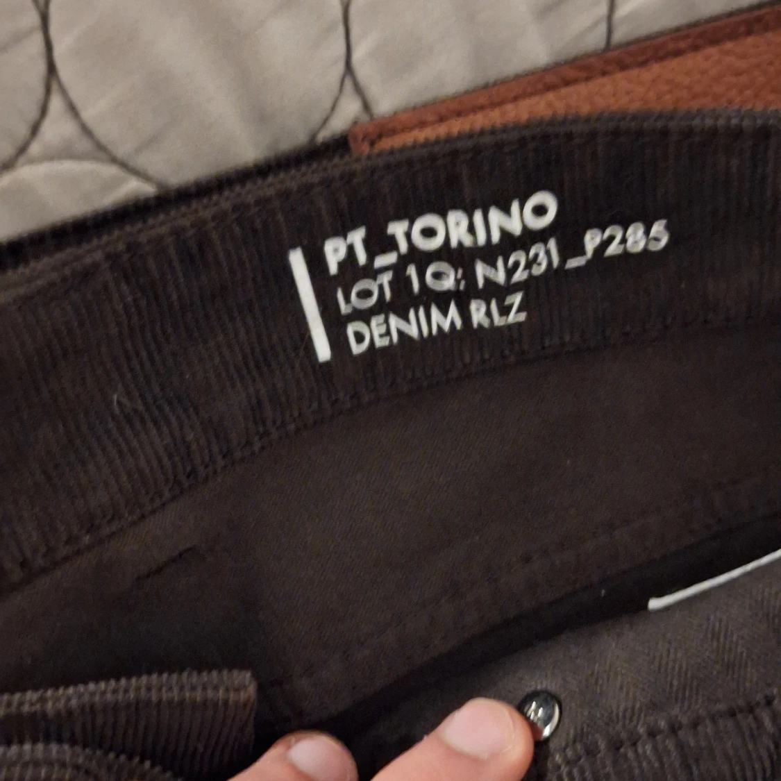 Mörkbruna manchesterbyxor från PT Torino - 1