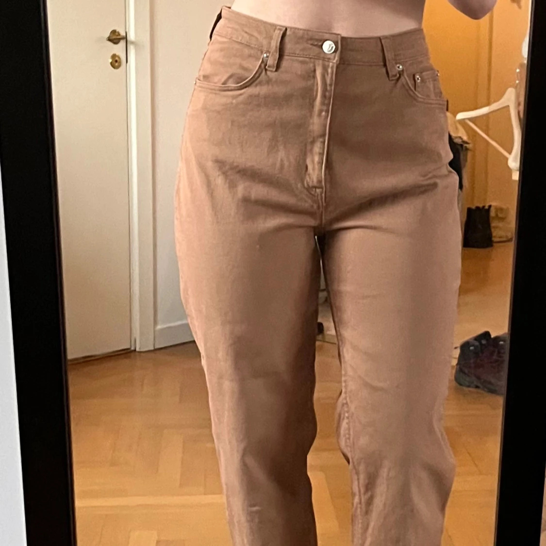 Beige jeansbyxor - 2