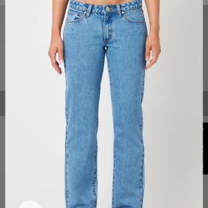 Abrand jeans - Helt oanvända abrand jeans i storlek 28!