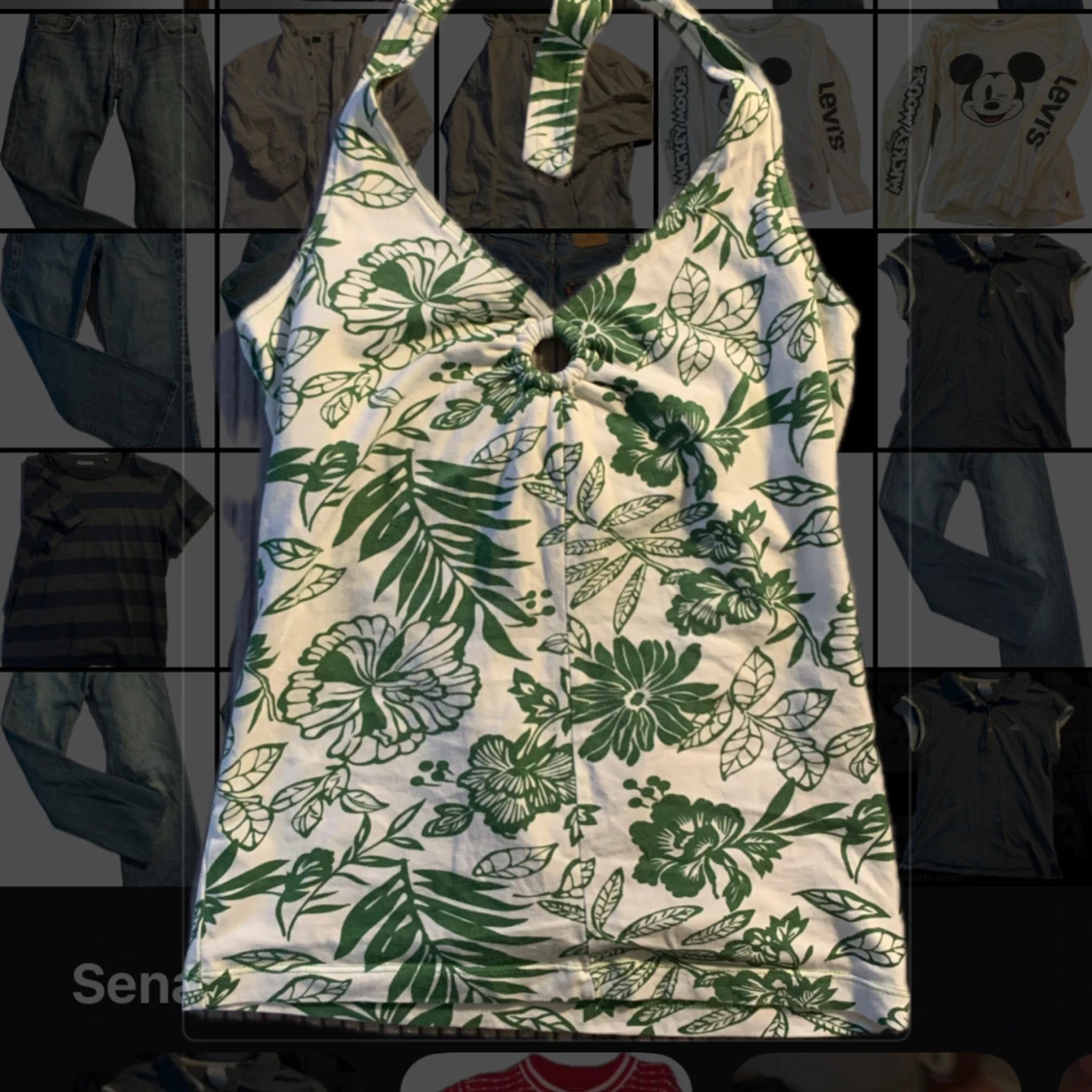 Blommig halterneck-topp