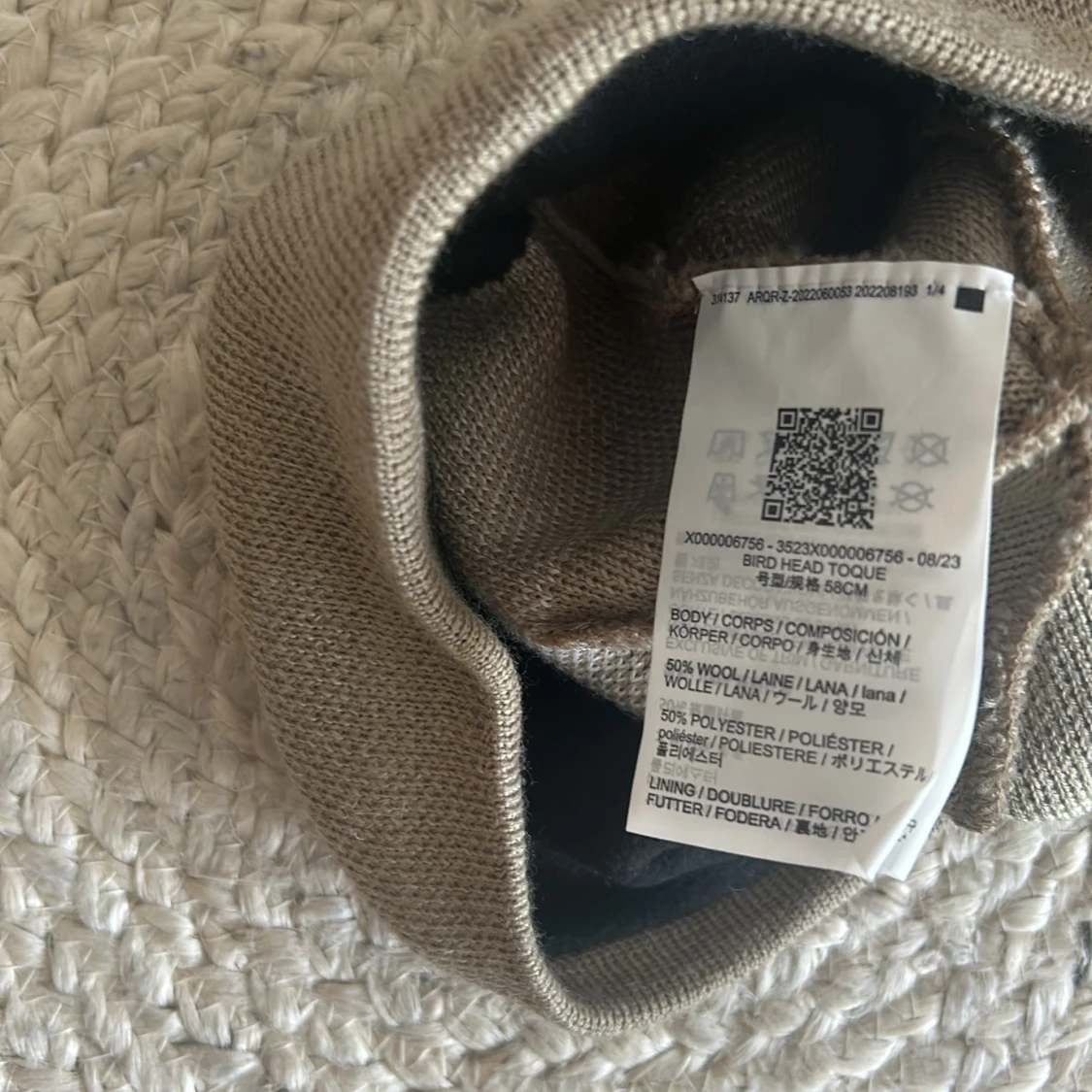 Skitsnygg mössa från arcteryx - 91