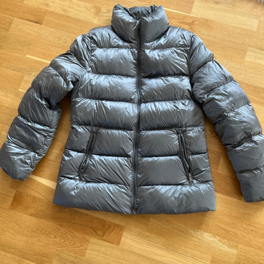 Dunjacka silverfärgad Massimo Dutti