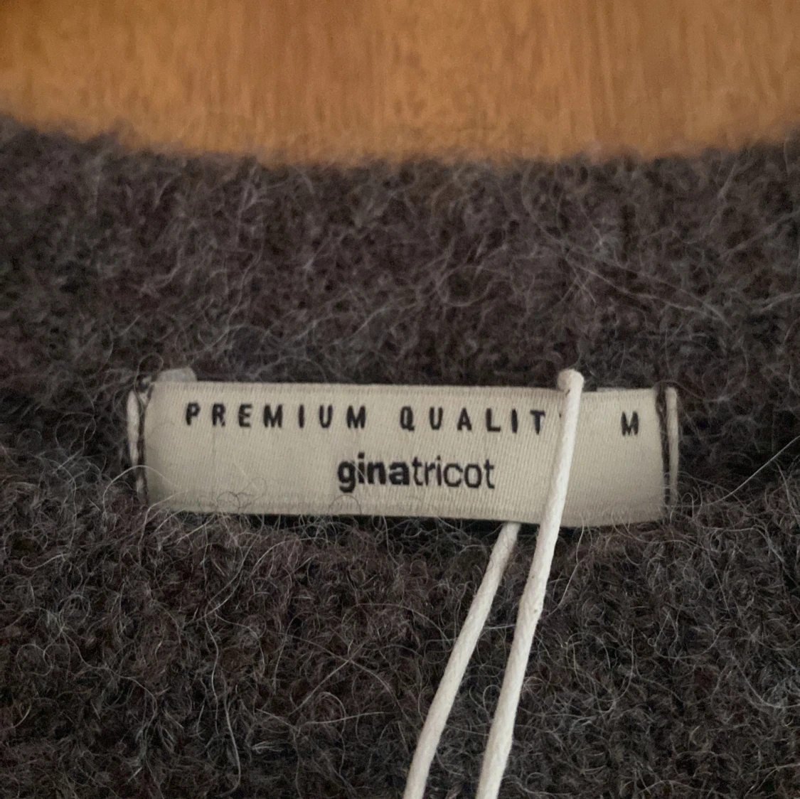 Stickad tröja gina - 93