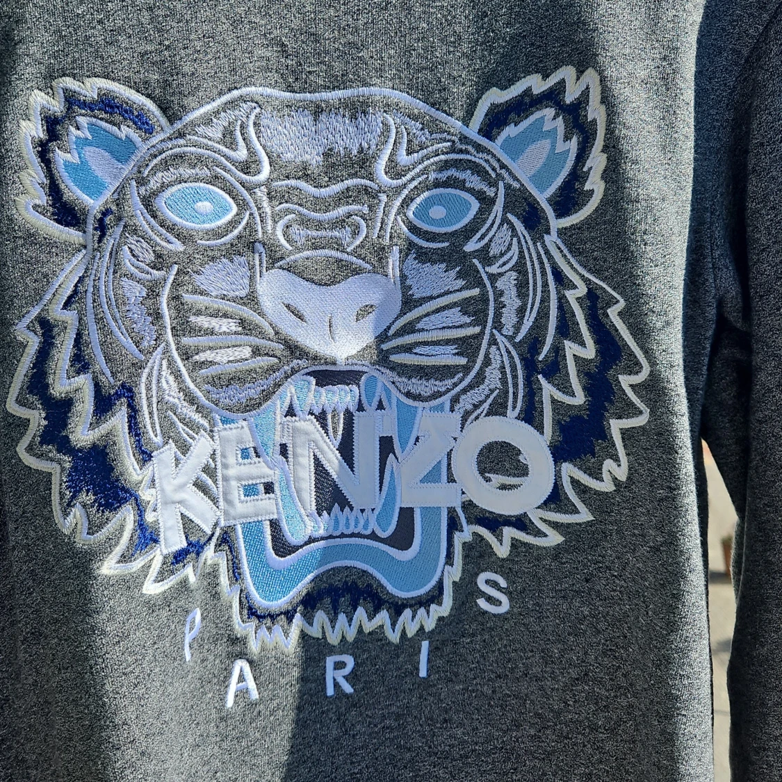Grå sweatshirt från Kenzo - 90