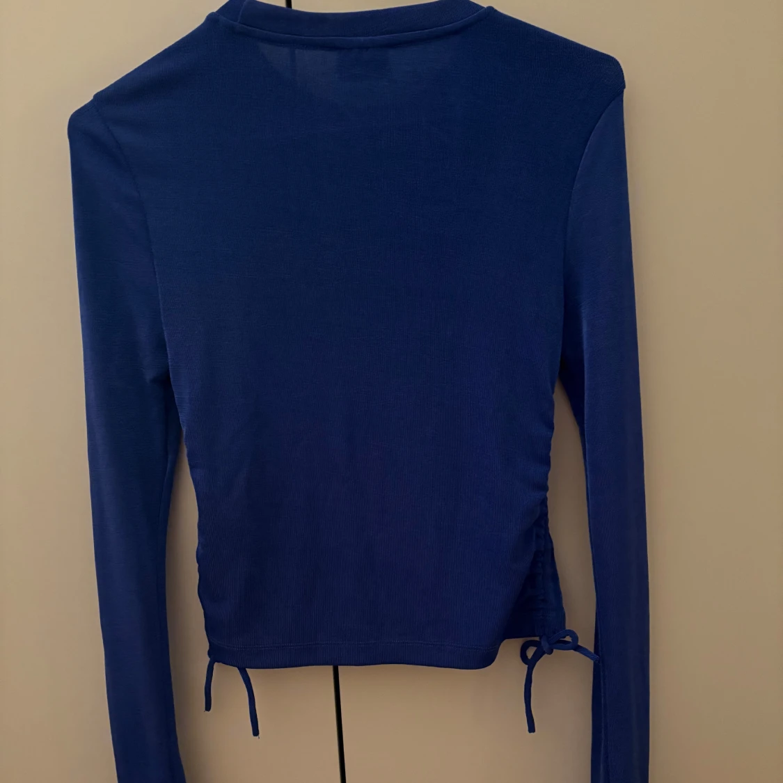 Blå långärmad topp - 90