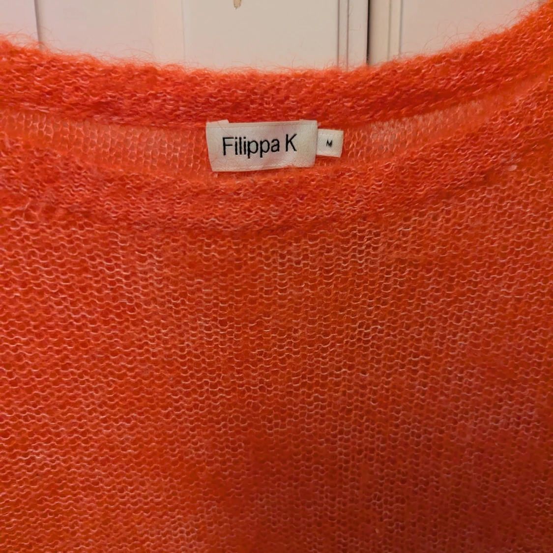 Röd stickad tröja från Filippa K - 90