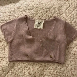 Bolero  - Snygg bolero som inte kommer till användning. 