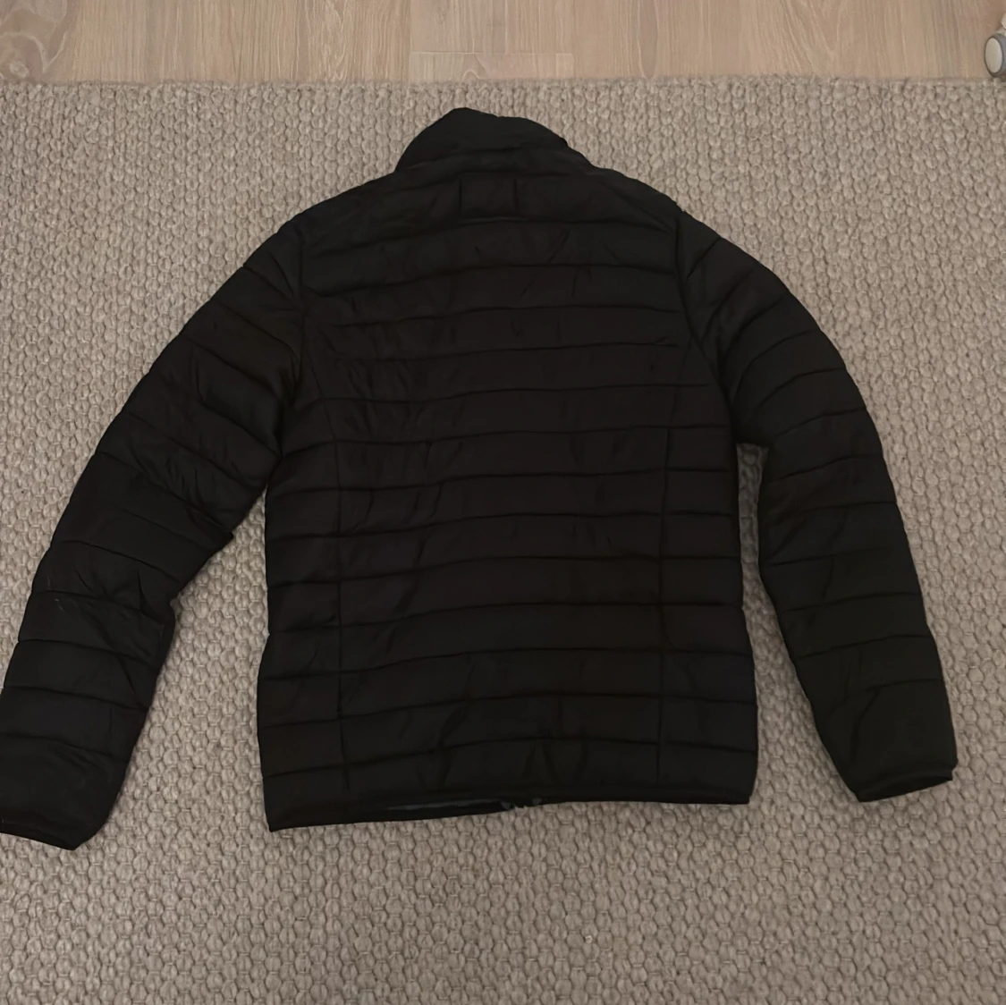 Svart pufferjacka från Blend - 1
