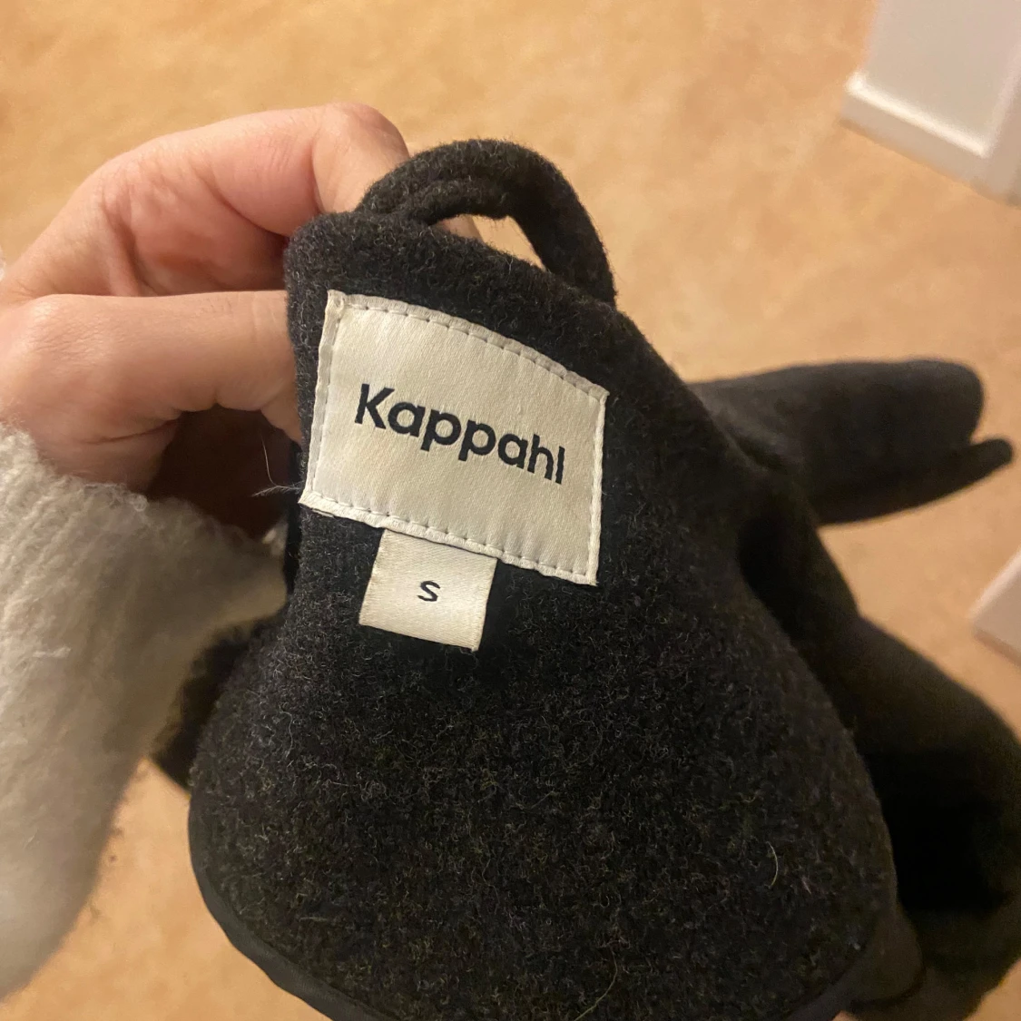 Svart kappa från Kappahl - 2