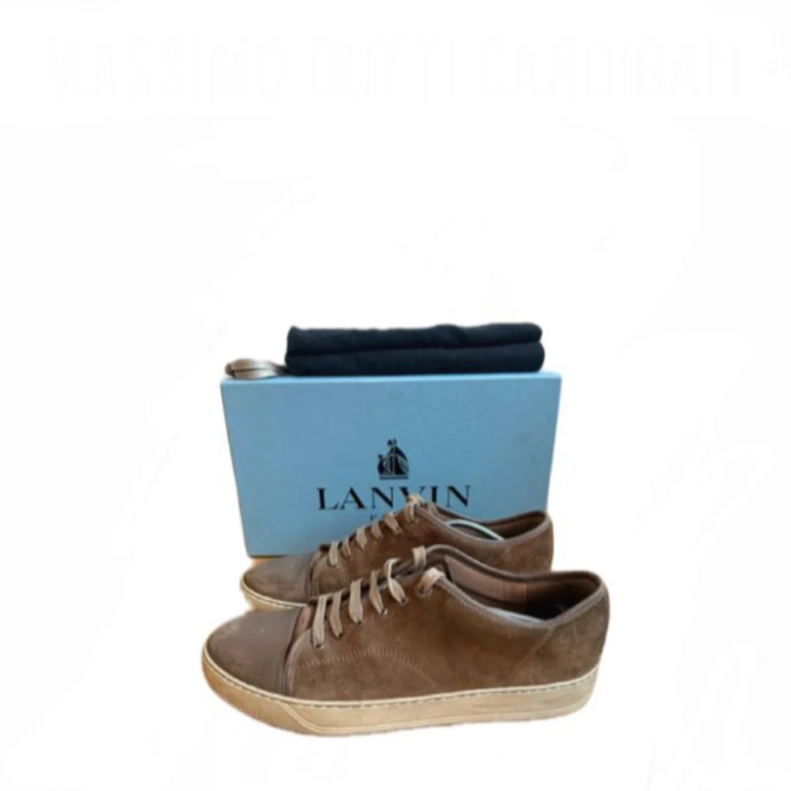 Bruna sneakers från Lanvin