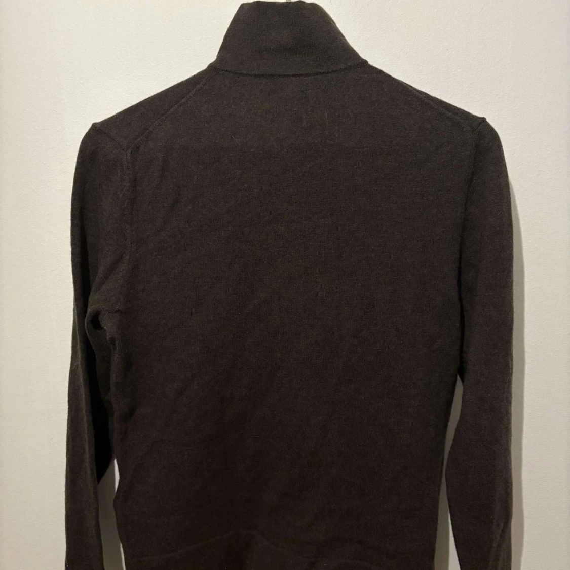 Brun tröja med dragkedja från These Glory Days - 2